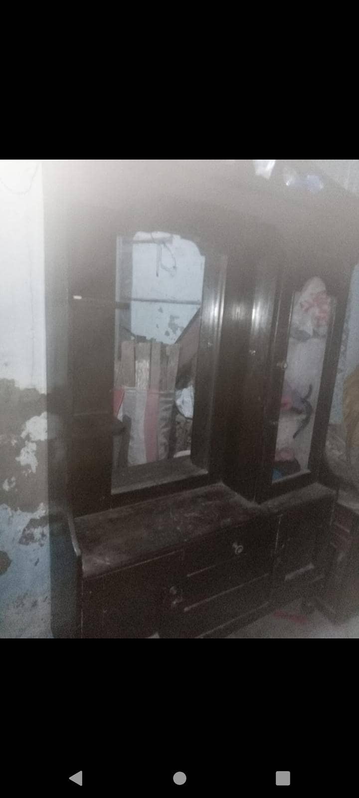 dressing table 0