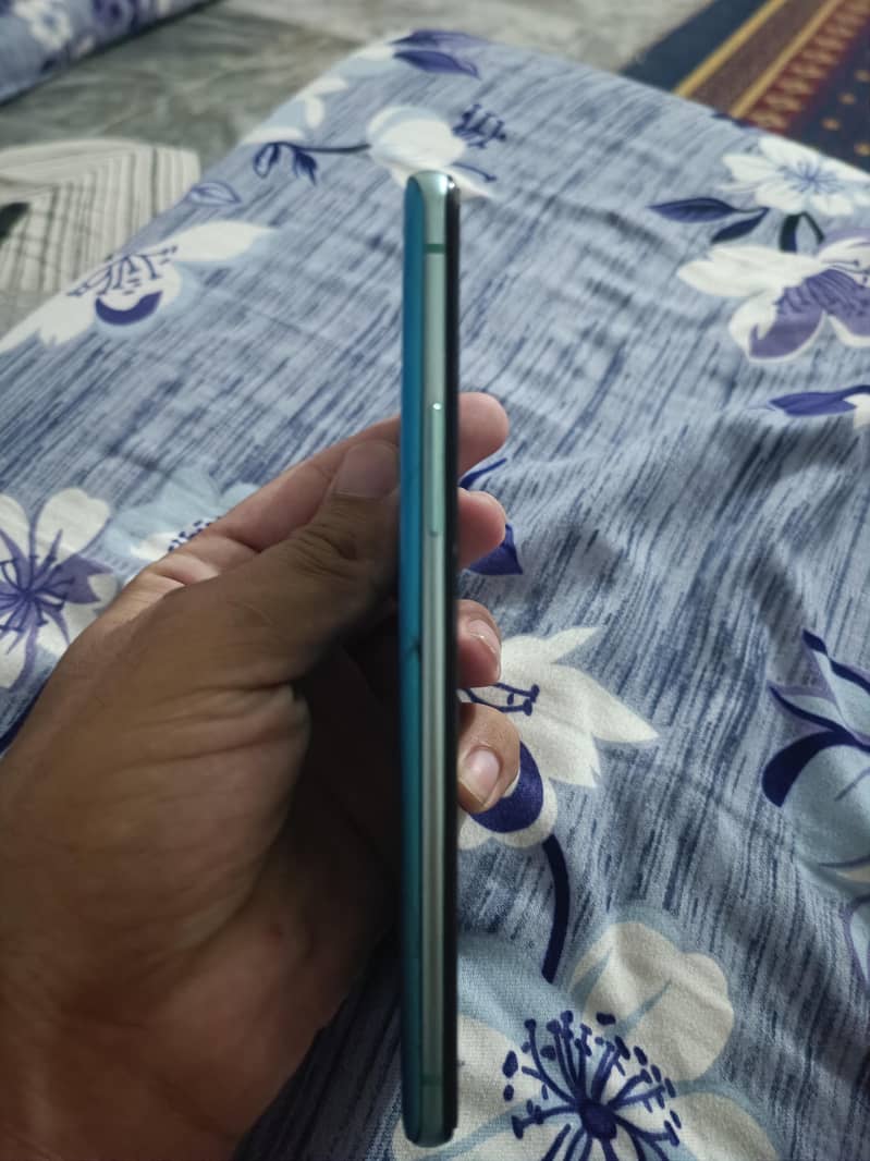 One Plus 8T 2