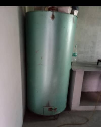 Grain storage bin (kothi or bharki)