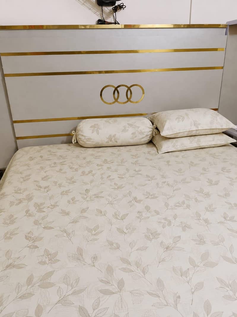 bed room set complete 1