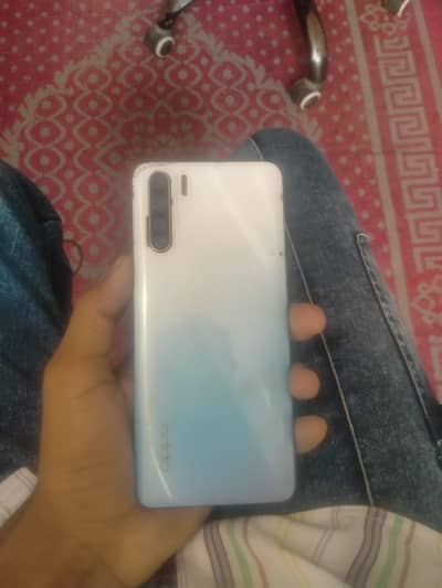 OPPO F15