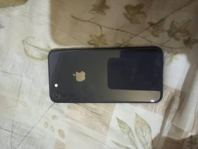 Apple iPhone 8
