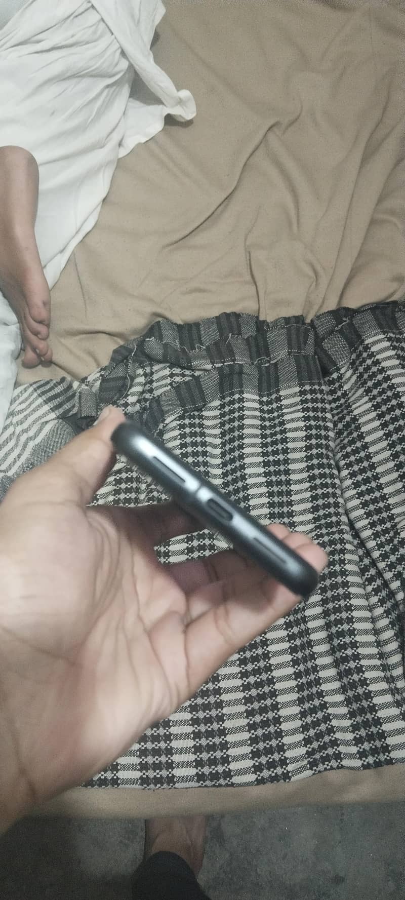Google Pixel 8 3