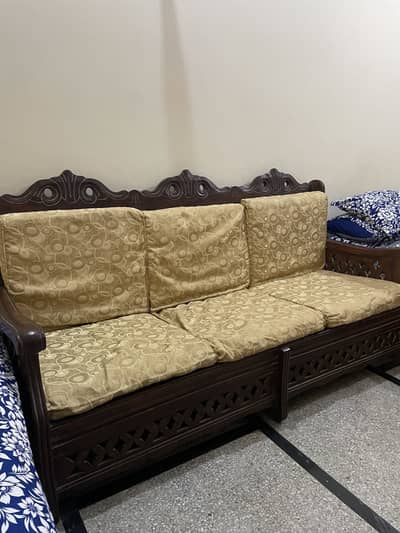 Sofa set