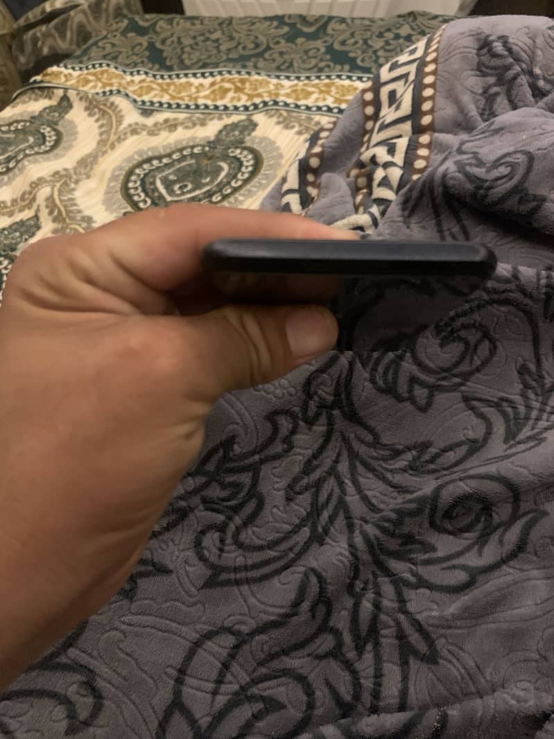 OPPO A54 4