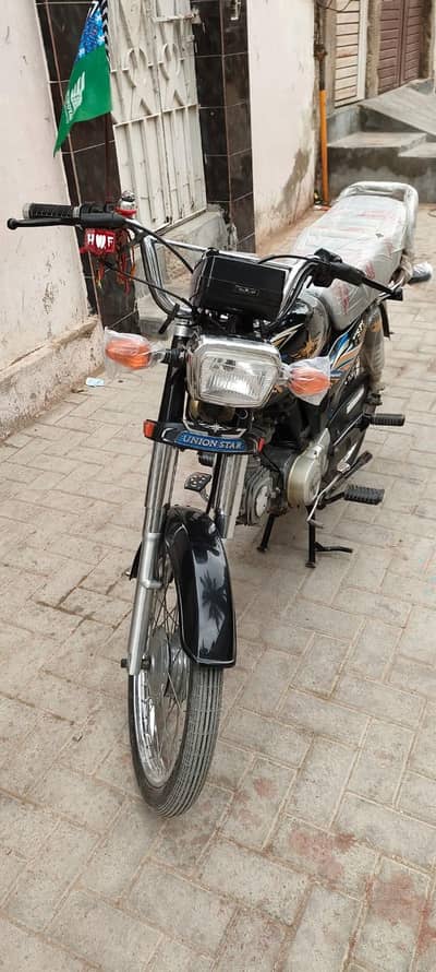 Like New Bike For Sale - Only 4000km Driven