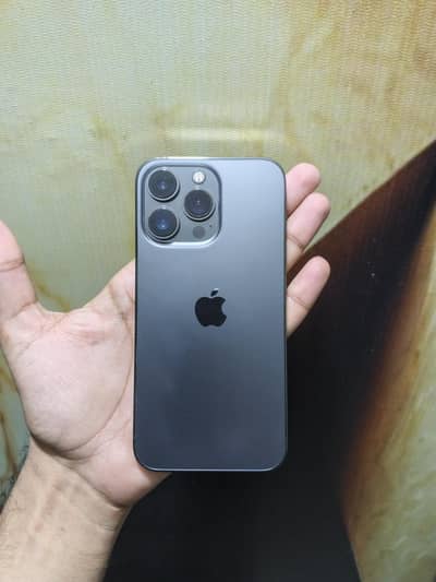 iPhone 13 Pro