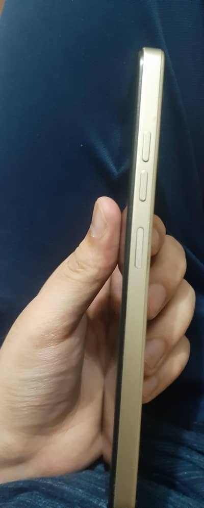 Tecno Spark Go