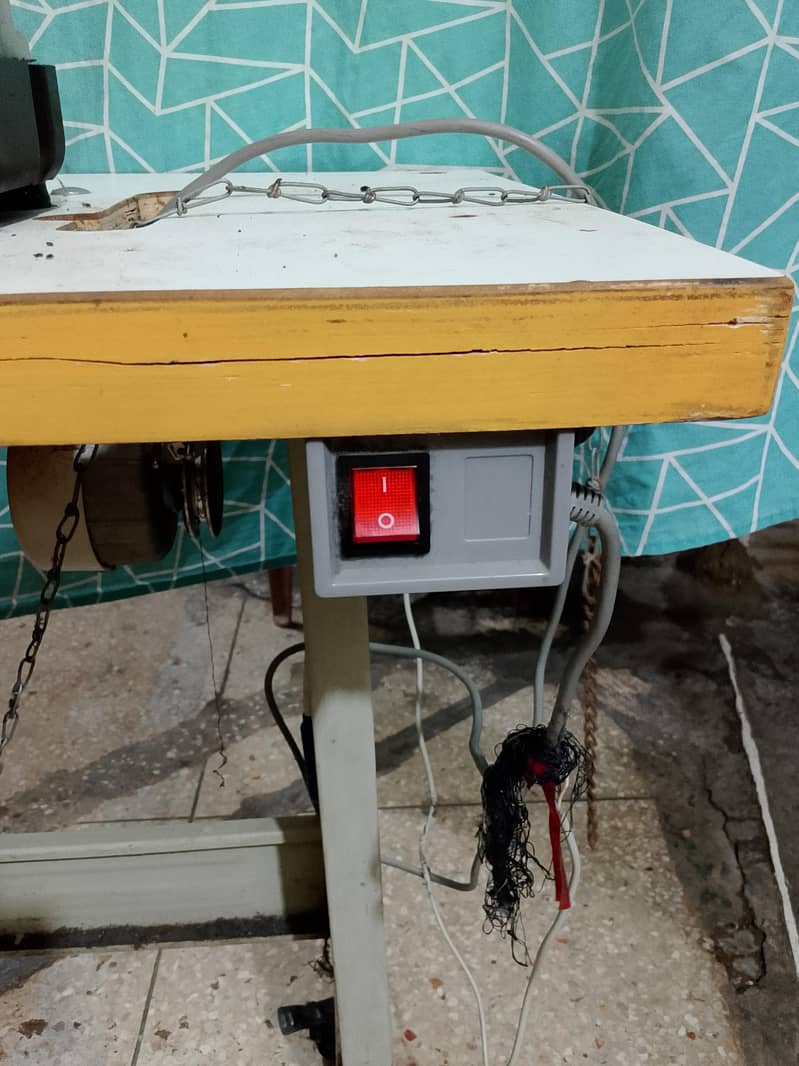 flate lock machine 4