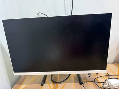 SAMSUNG Gaming LCD 24"