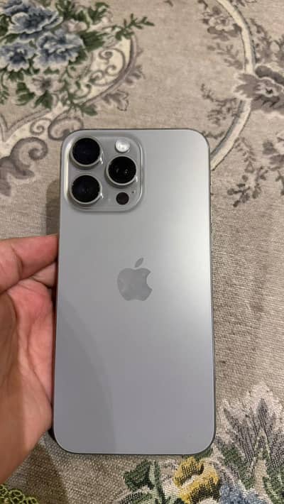 Apple iPhone 15 Pro Max
