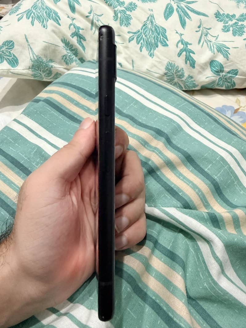 Google Pixel 6a 1