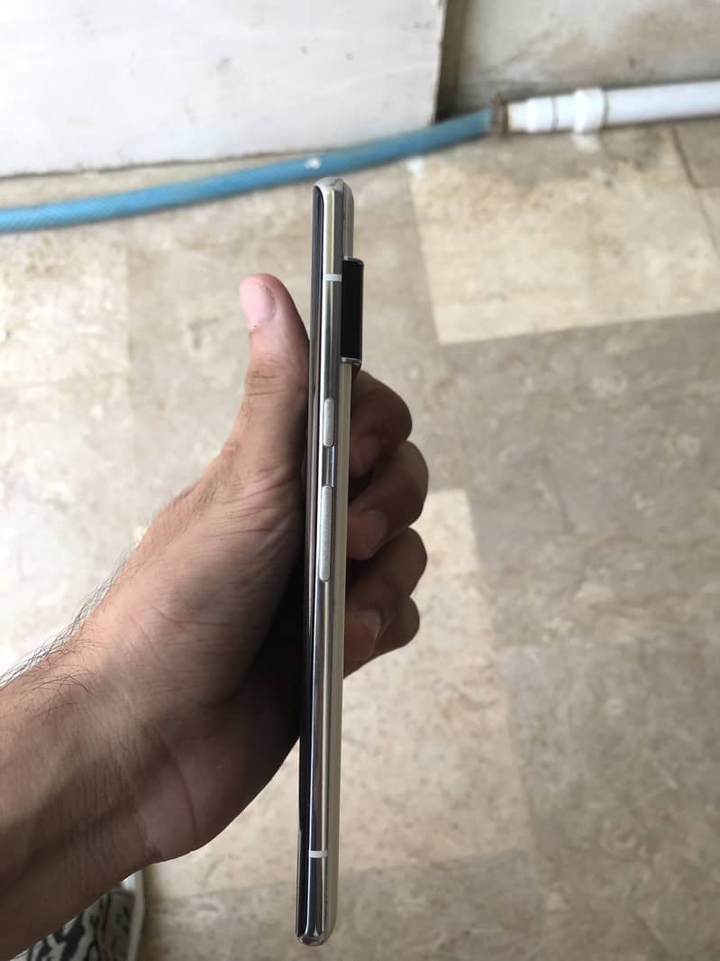 Google Pixel 6 Pro 2
