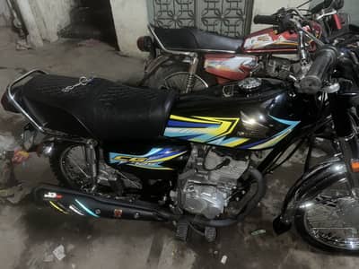 CG 125