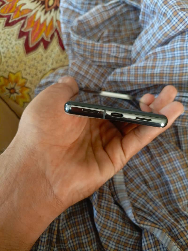 Google Pixel 7 Pro 4