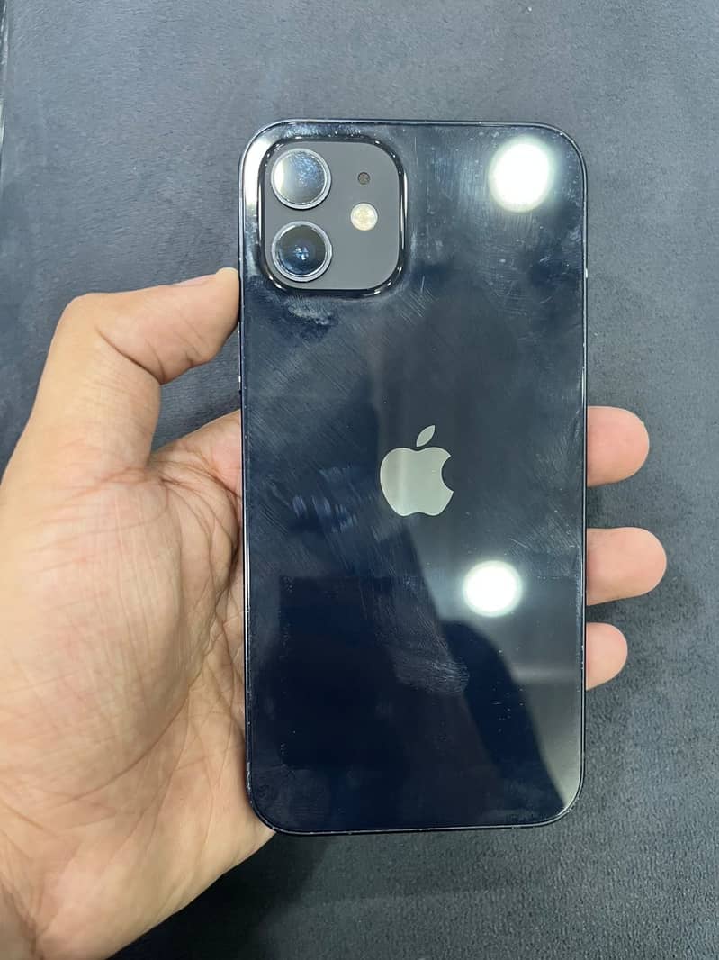 IPhone 12 2