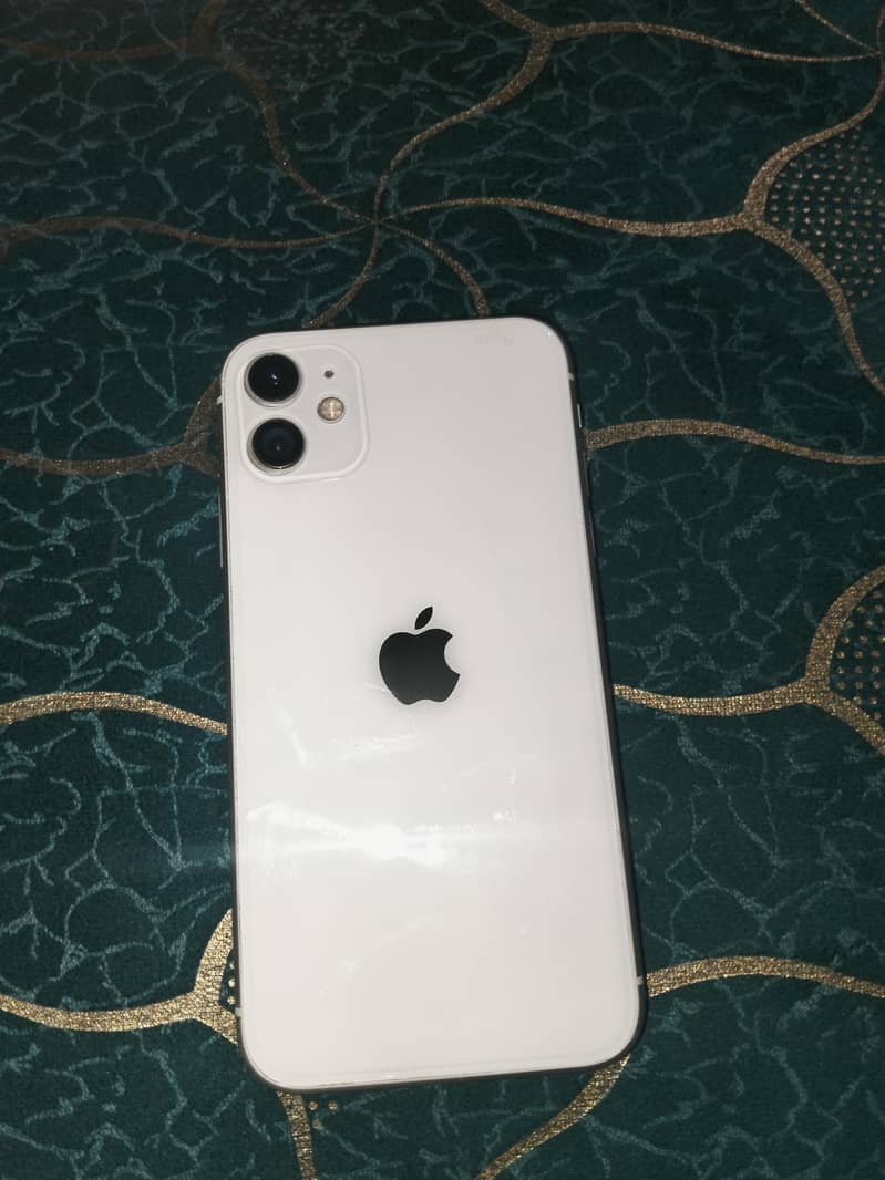Apple iPhone 11 0