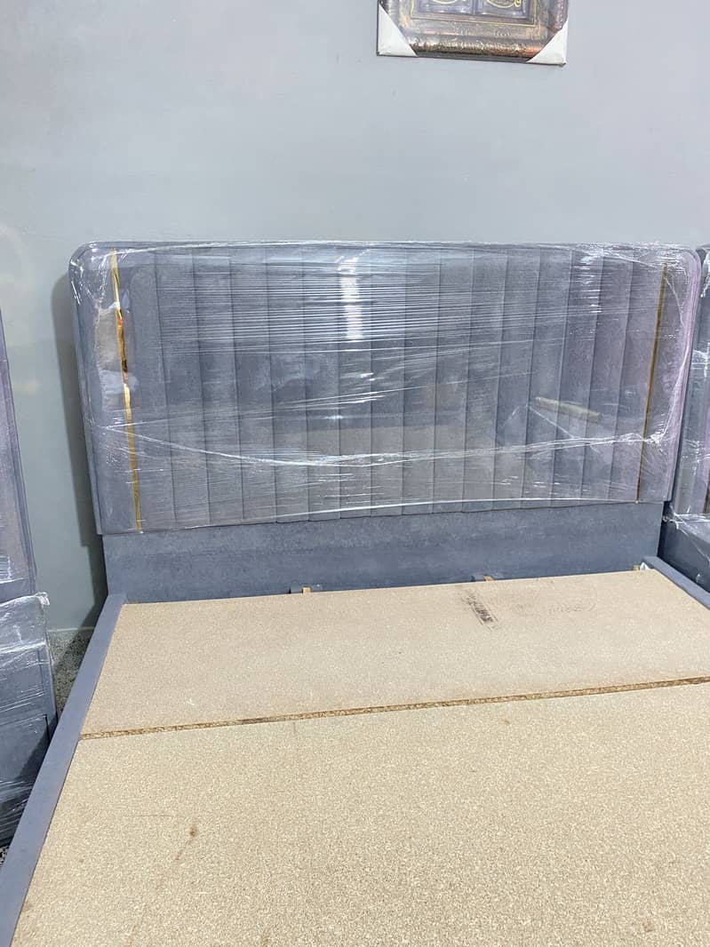 King size Bed 2