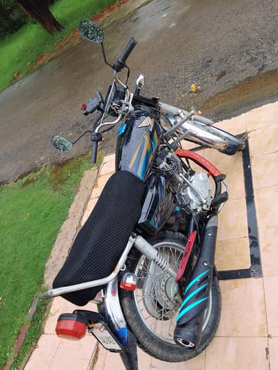 united 125 2020 model very clean and clear bike well maintained