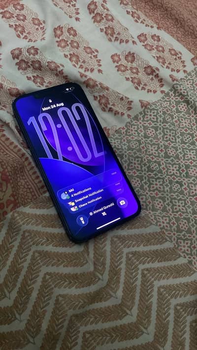 Apple iPhone 13 urgent sale