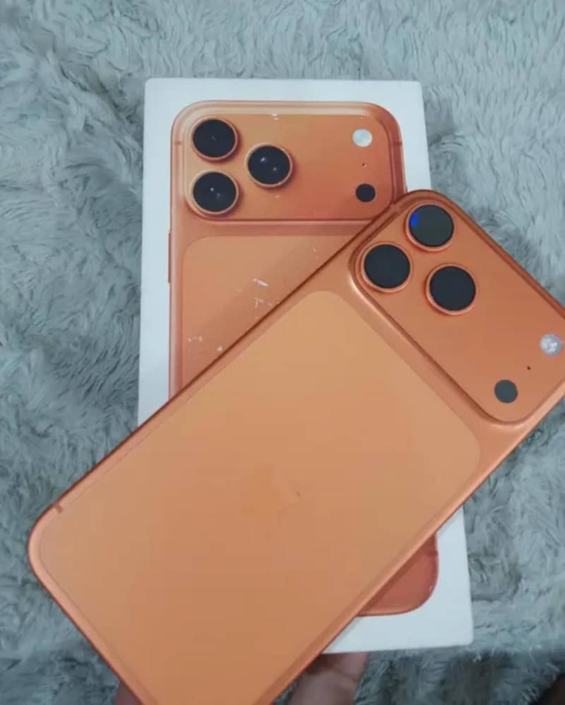 Apple iPhone 17 Pro Max 0
