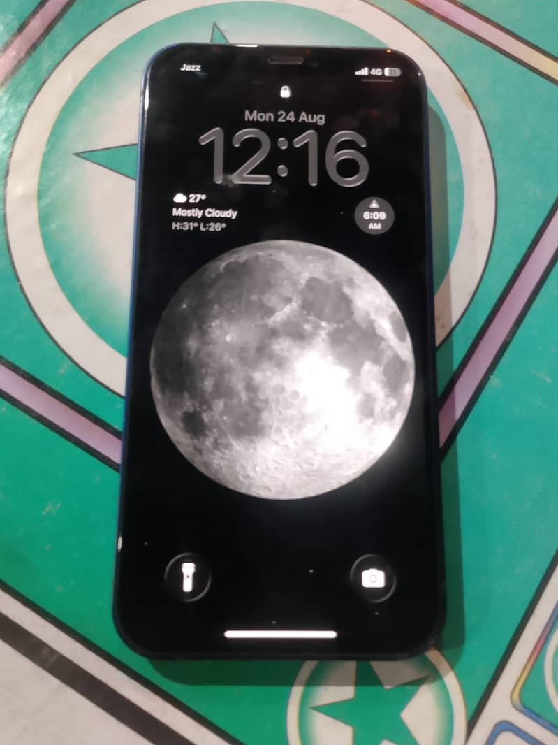 Apple iPhone 12 2