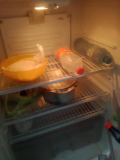 Dawlance ki fridge