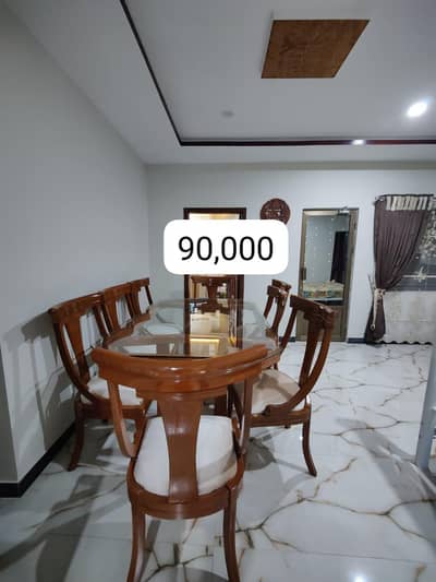 wooden dinning table