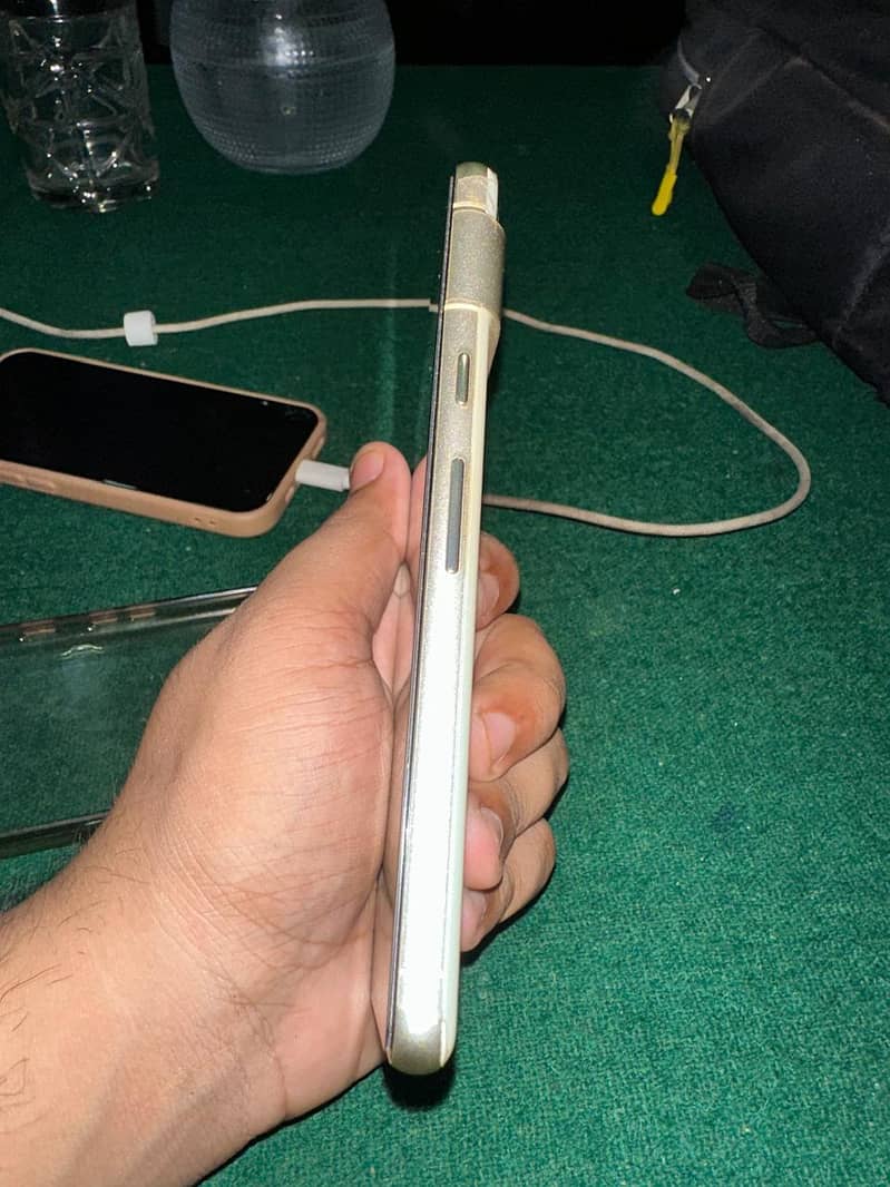 Google Pixel 7 2