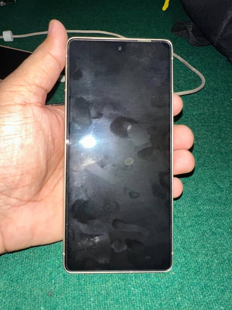 Google Pixel 7 3