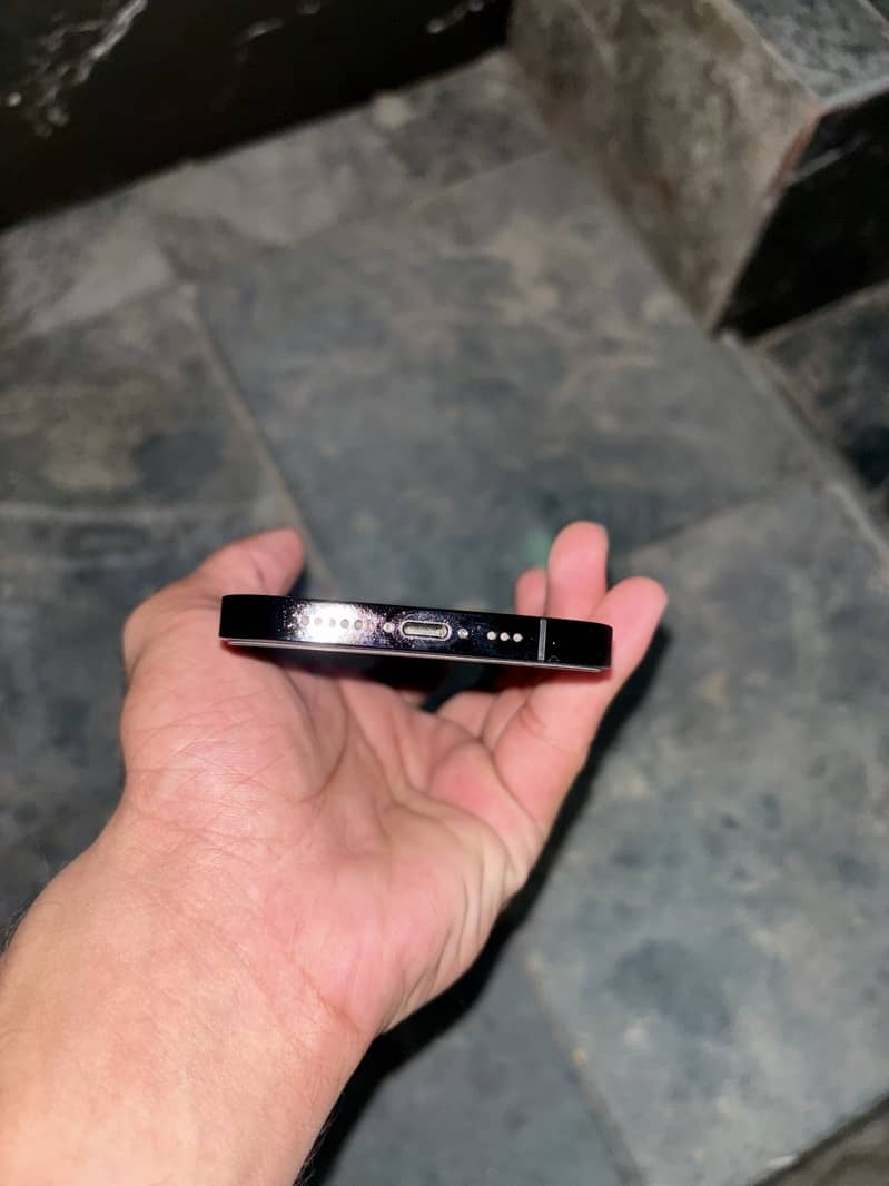 Apple iPhone 14 Pro 4