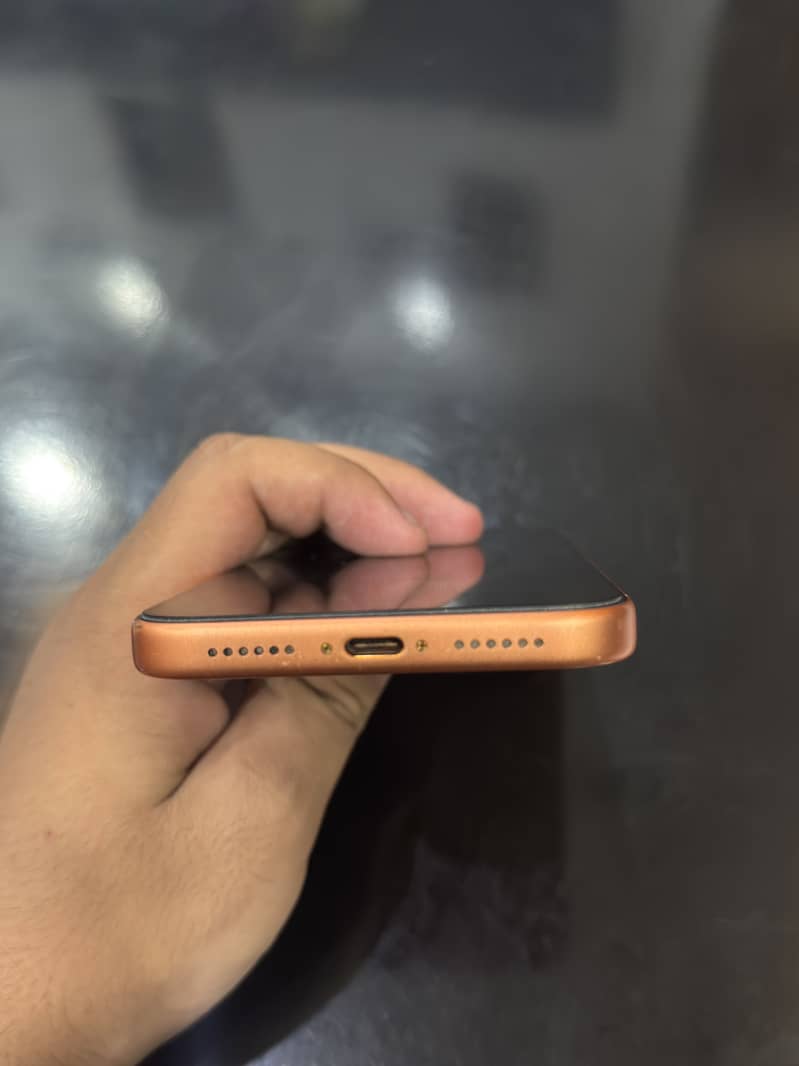 Apple iPhone 17 Pro Max 1