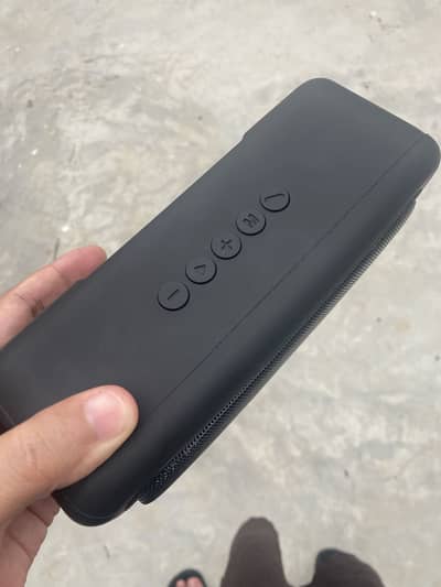 Anko BT49 Bluetooth Light Up Speaker