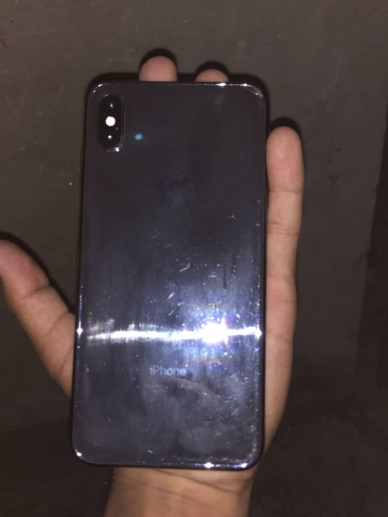 iPhone 0