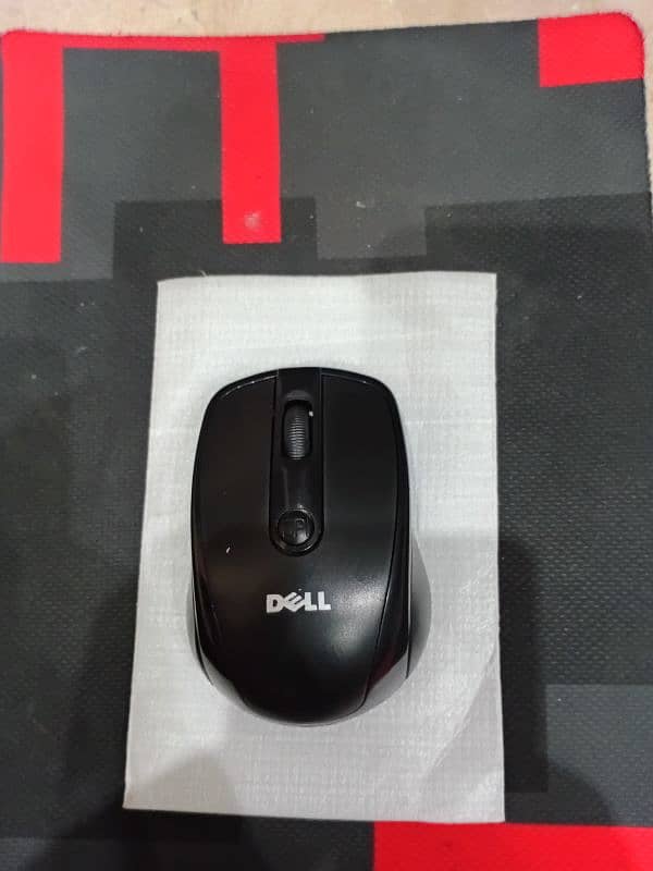 Wireless Mouse (DELL) 0