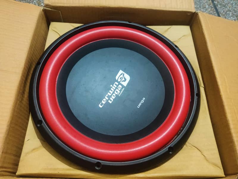 subwoofer 0