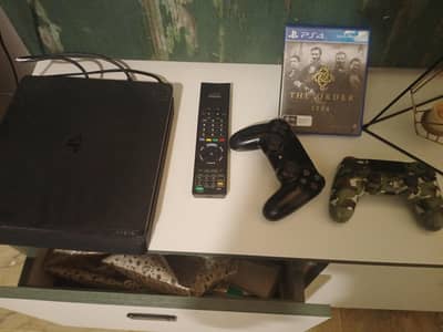 PS4 slim with 2 origina  l console and premium acc of fc 26 playable