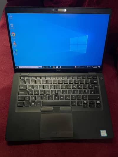 Dell latitude 5400 i7 8 Generation 8/256 SSD