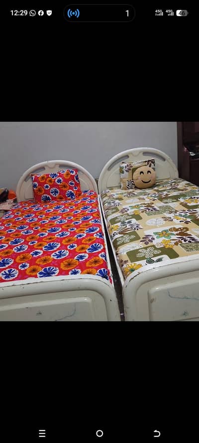 Single Beds with mattress - Urgent sale