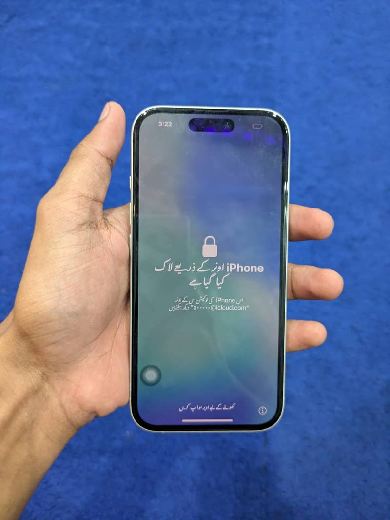 Apple iPhone 16 2