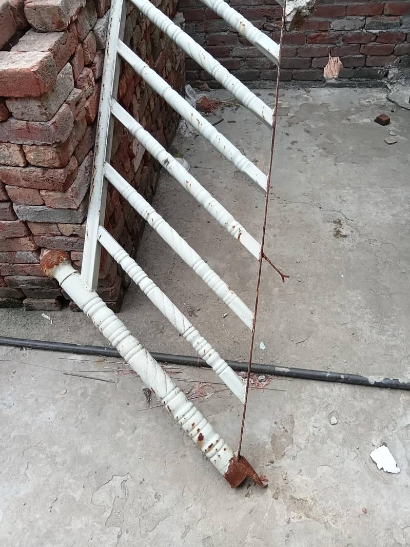 strais railing 0