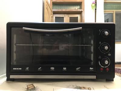 Electric oven  brand new   10.10 condition