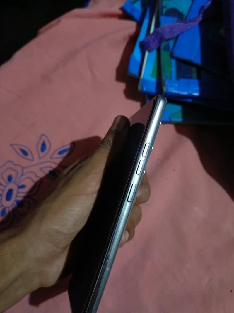 Tecno CAMON 40 3