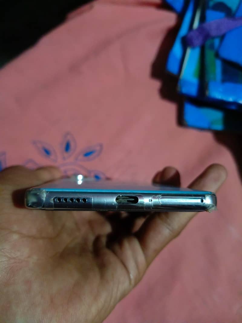 Tecno CAMON 40 5