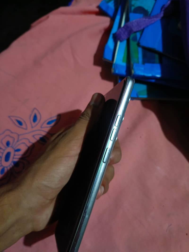 Tecno CAMON 40 6