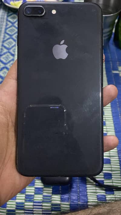 Apple iPhone 8 Plus