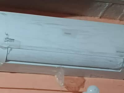 Haier AC DC inverter 1.5 ton