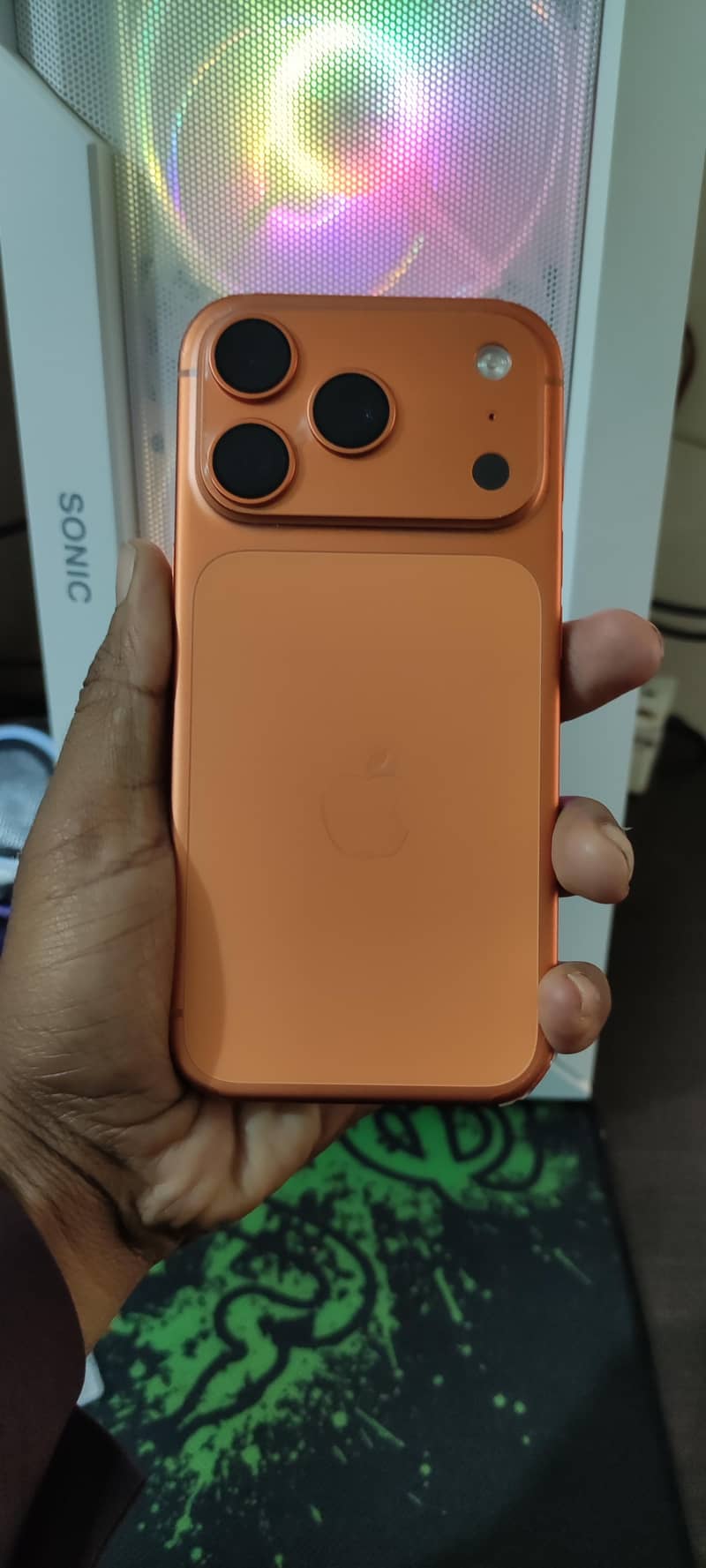 Apple iPhone 17 Pro 6