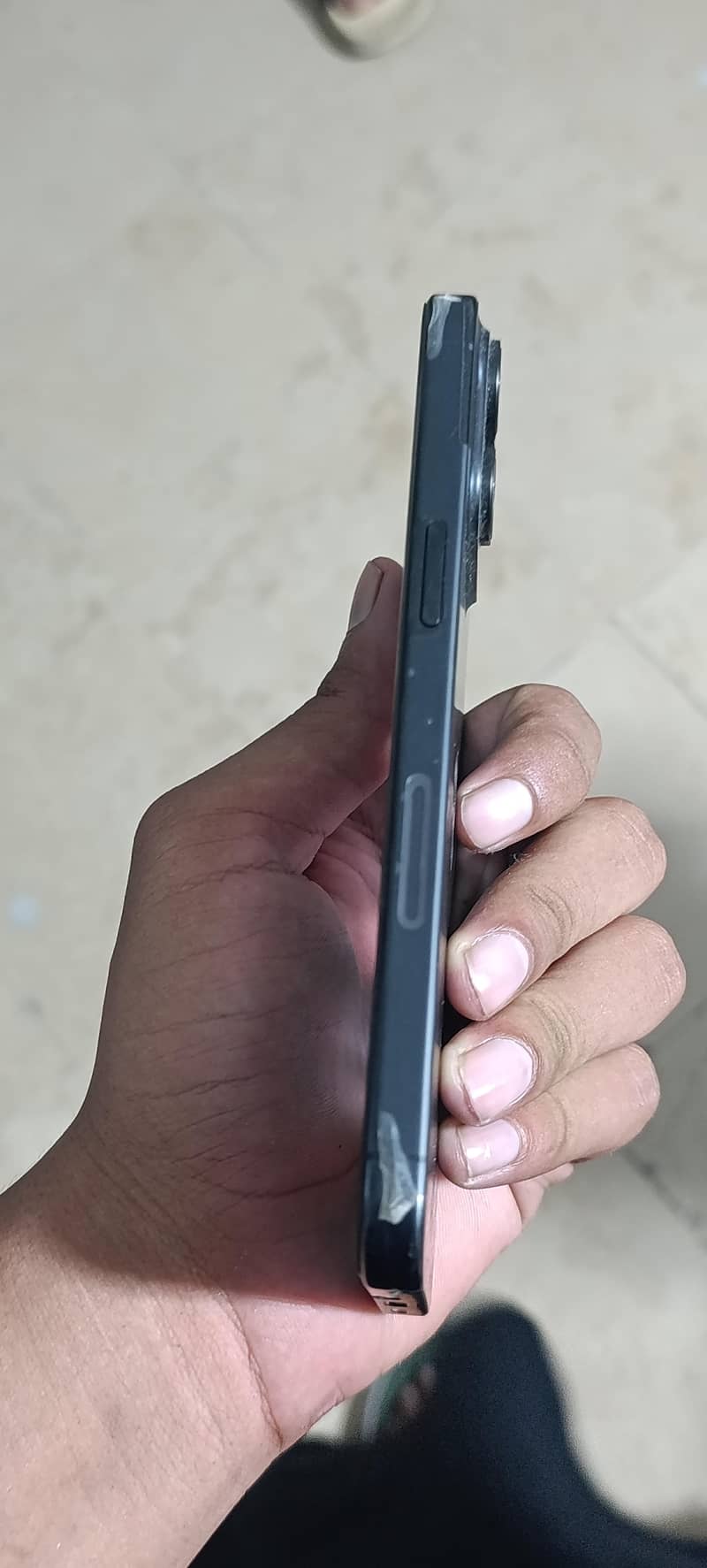 Apple iPhone 15 Pro Max 5