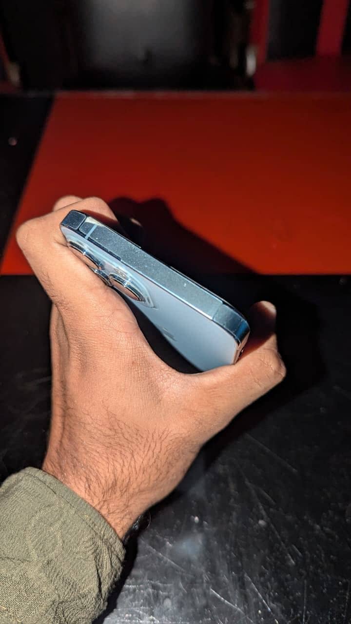 Apple iPhone 13 Pro Max 5